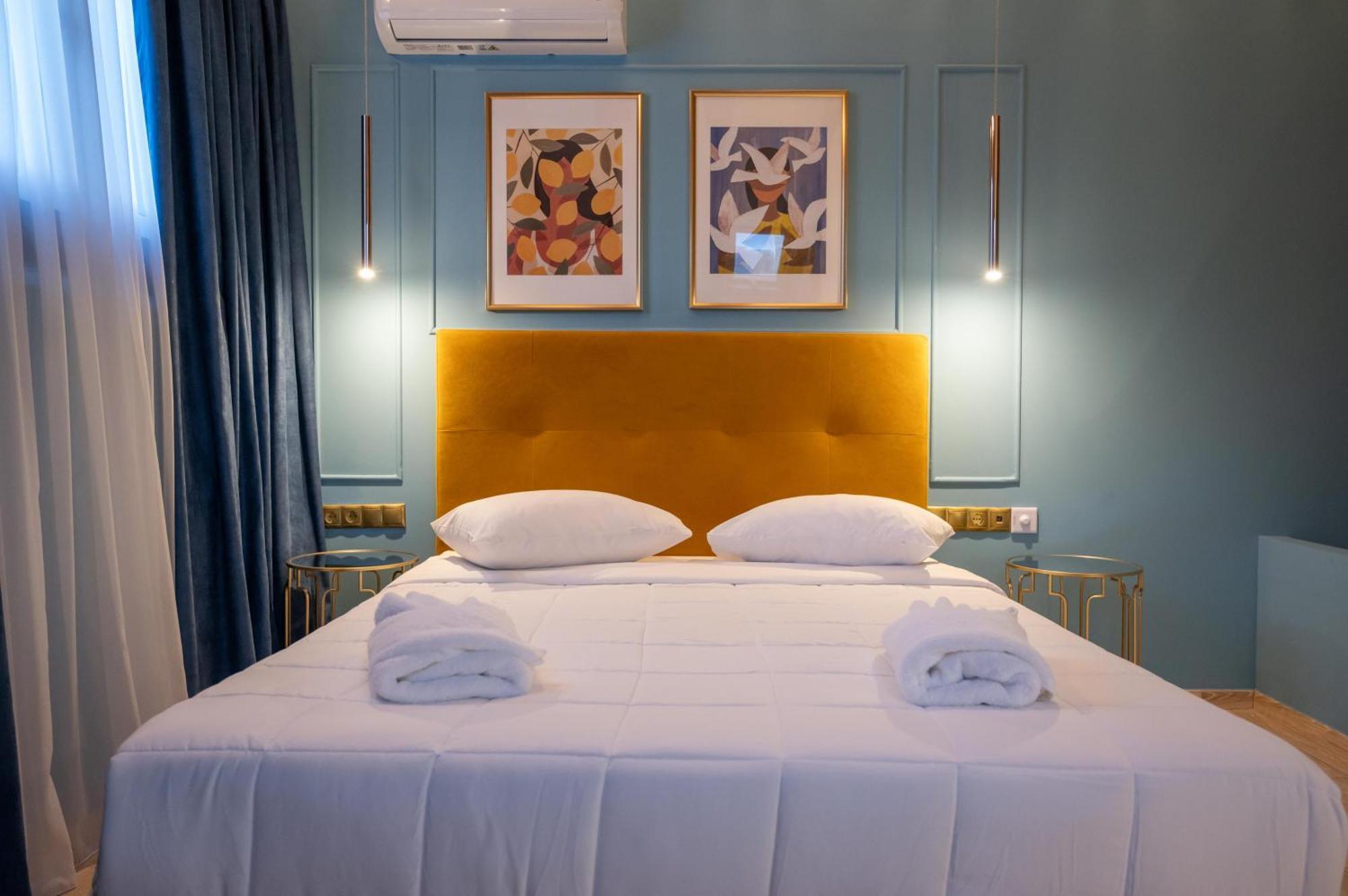 L Suites The Writer'S House Gythio Ngoại thất bức ảnh